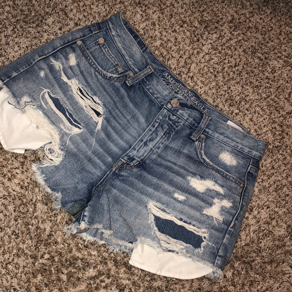 American Eagle Buttonfly Jean Shorts